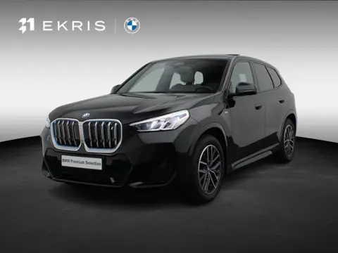 BMW iX1 xDrive30 M Sportpakket | Comfort Pack | Travel Pack | Panoramadak | Elektrisch Verstelbare S