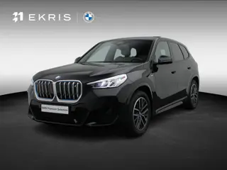 BMW iX1 xDrive30 M Sportpakket | Comfort Pack | Travel Pack | Panoramadak | Elektrisch Verstelbare S