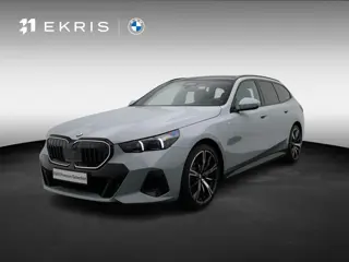 BMW 5 Serie Touring 540d xDrive M Sportpakket Pro | Innovation Pack | Driving Assist Prof | Harman-K