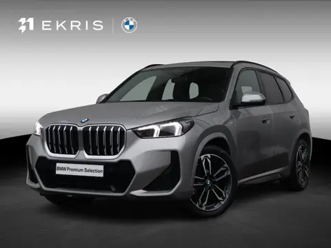 BMW X1 sDrive20i M Sportpakket/ Stuurwielrand verwarmd/ Comfort Access/ Achteruitrijcamera/ Panorama