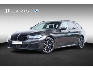 BMW 5-serie Touring 540i xDrive M-Sportpakket / Harman Kardon / Panoramadak / Laserlicht / Head Up D