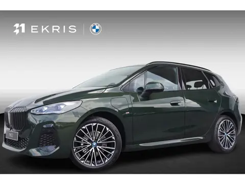 BMW 2 Serie Active Tourer 225e xDrive | M Sportpakket / Trekhaak / Driving Assistant Professional / 