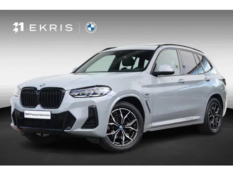 BMW X3 xDrive30e / M-Sport Pakket / Pano Dak / Trekhaak / Head-Up / Comforttoegang / Laserlicht / Hi