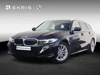 BMW 3-serie Touring 320e Achteruitrijcamera/ Stoelverwarming/ Cruise Control/ HiFi/ Sportstoelen / L