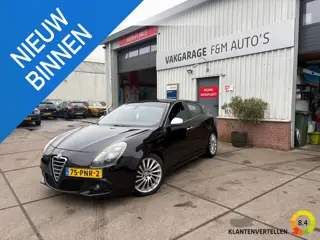 Alfa Romeo Giulietta 1.4 T Distinctive Clima, navi, PDC achter