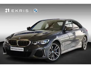 BMW 3 Serie M340i xDrive Sedan | Head-Up | HiFi | Parkeersensoren | Head - Up Display | Cruise Contr