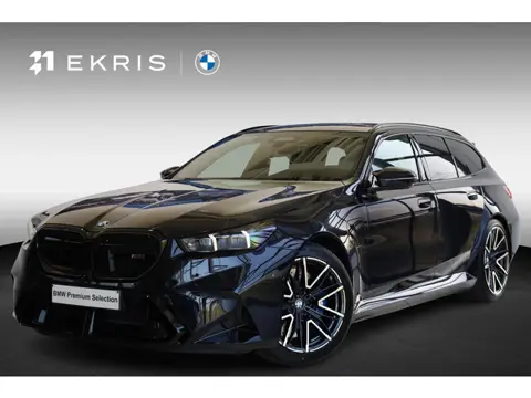 BMW M5 Touring | Panorama Dak | Stoelventilatie en Verwarming | Driving Assistant Professional | Len