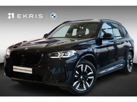 BMW iX3 | M Sport | Panoramadak | Achteruitrijcamera | Adaptieve led | Lentevoordeel