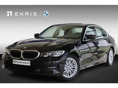BMW 3 Serie Sedan 320i | Elektrische Trekhaak | Head-Up