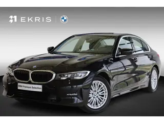 BMW 3 Serie Sedan 320i | Elektrische Trekhaak | Head-Up