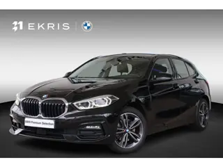 BMW 1 Serie 118i | SportLine | Leder | Stoelverwarming | Camera | Parkeersensoren voor en achter
