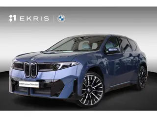 BMW iX3 50 xDrive | M Sportpakket | Innovation Pack | Panoramadak | Iconic Glow