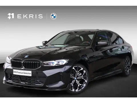 BMW 3 Serie Sedan 330e | M Sportpakket | Comfort Pack | Stoelverwarming | Trekhaak | Active Cruise C