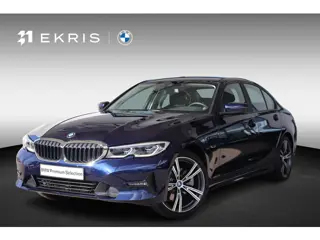 BMW 3 Serie Sedan 320e | Sportstoelen | Stoelverwarming | HiFi Sound System