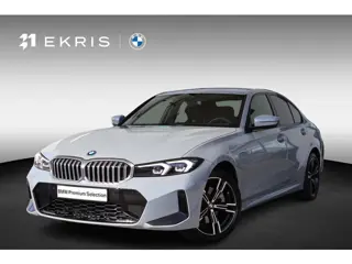 BMW 3 Serie Sedan 330e | M Sport | Comfort Access | Stoelverwarming | Trekhaak