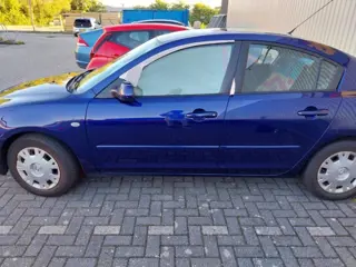 Te koop Mazda 3.