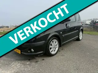 Peugeot 1007 1.4 Gentry super leuke auto, apk , garantie en kleine beurt !