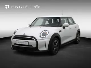 MINI 5-deurs Cooper Classic + Balance Pack + PDC Achter + LED Koplampen + DAB + 16''