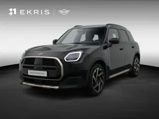 MINI Countryman C Favoured Trim + Pakket L + Panorama dak + Harman Kardon + Camera + Led + 19''