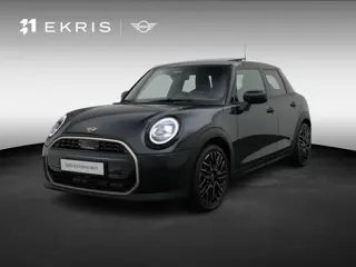 MINI Cooper 5 deurs Favoured + M pakket + Pano + Getint Glas
