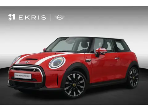 MINI 3-deurs Electric Resolute Edition | Yours vollederen sportstoelen | Stuur- en stoelverwarming |