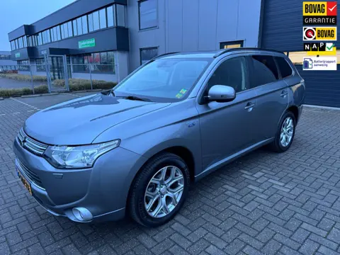 Mitsubishi Outlander 2.0 PHEV Instyle+