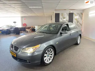 BMW 5-serie 523i Apk Nieuw,Airco,Cruise,Xenon,Schuifdak,Stoelverwarming,Parksensoren,Lm velgen,2 sle