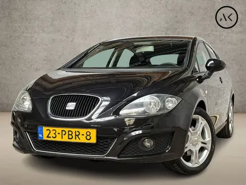 SEAT Leon 1.2 TSI Sport (NAVIGATIE, LM VELGEN, CRUISE, SPORTSTOELEN, TREKHAAK, NIEUWE APK, NIEUWSTAA