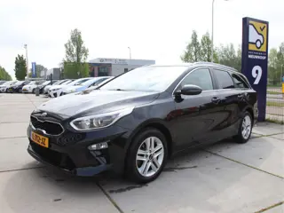 Kia Ceed Sportswagon 1.0 T-GDi DynamicLine Groot Camera-Carplay, Climate, NL-Auto SALE!!