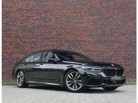 BMW 7 Serie M760Li xDrive | Skylounge - M Driver's Pack - HUD