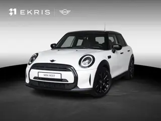 MINI 5-deurs Cooper Aut. Camden Edition + Blackline + Chester leder