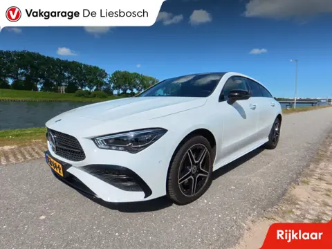 Mercedes-Benz CLA-klasse Shooting Brake 250 e AMG Line Panorama-dak/ led verlichting / Burmester / A