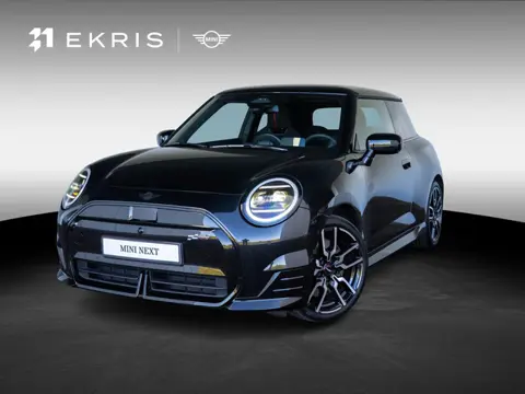MINI 3-Deurs Cooper E John Cooper Works XL-Pakket + Elektrisch verstelbare stoelen + | Stuur & Stoel
