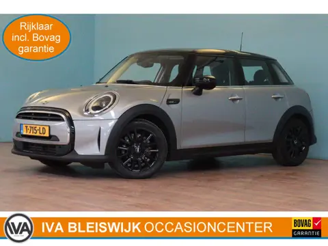MINI Mini 1.5 Cooper Camden Edition Automaat | NAVI | CLIMA | PDC ACHTER | CRUISE | LMV |