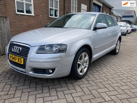 Audi A3 Sportback 1.4 TFSI Attraction Business EditionBj 2008, Clima, PDC, lm velgen,