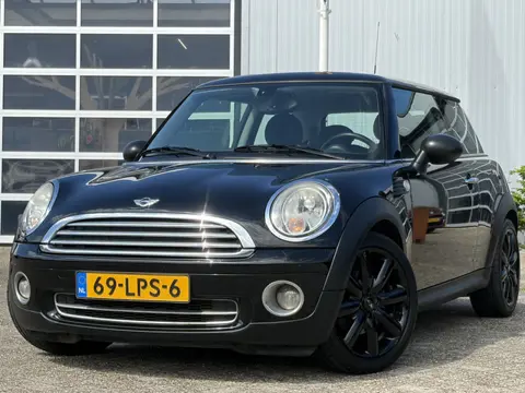 MINI Mini 1.6 One Salt 75pk | Nieuwe apk | Airco automatisch | Bekerhouder | Elektrische ramen voor 