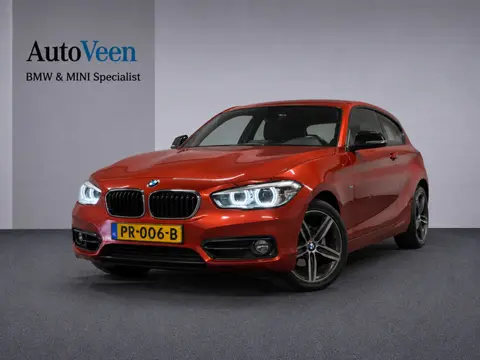BMW 1-serie 118i Executive (SPORT-LINE, NAVI, CRUISE, PARKEERSENSOREN, GOED ONDERHOUDEN)