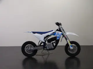 Husqvarna EE 3 (bj 2025)