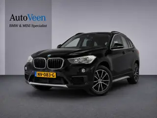 BMW X1 SDrive18i Centennial High Executive (STOELVERWARMING, CRUISE, NAVI, PARKEERSENSOREN)