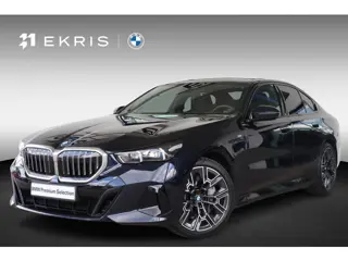 BMW 5 Serie Sedan 550e xDrive | M Sportpakket | Innovation Pack | Comfort Pack | Lentevoordeel