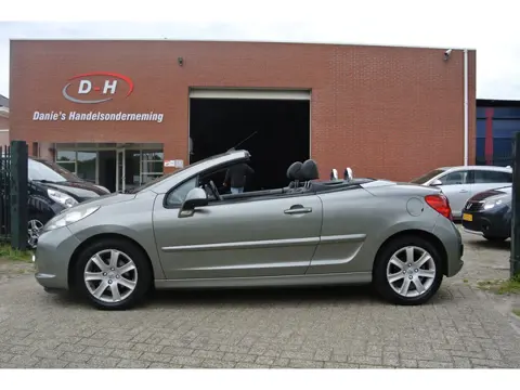 Peugeot 207 CC 1.6-16V T Sport airco nieuwe apk leder inruil mogelijk