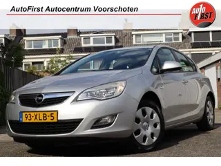 Opel Astra 1.4 Anniversary Edition | Cruise control |