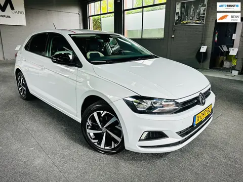 Volkswagen Polo 1.0 TSI Beats - ACHTERUITRIJCAMERA - SFEERVERLICHTING - NAVI - AUTOMATISCHE CLIMA - 