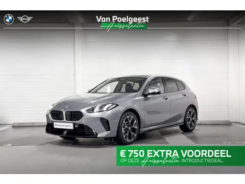 BMW 1 Serie 120 | M-Sport Design | Driving Assistant | Harman/Kardon | Huisselectie 750