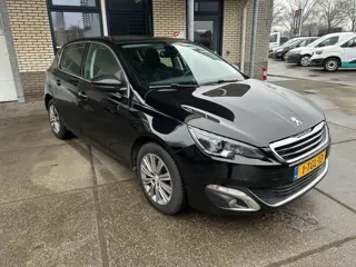 Peugeot 308 1.6 THP Première ( MOTOR PROBLEM ) (bj 2014)