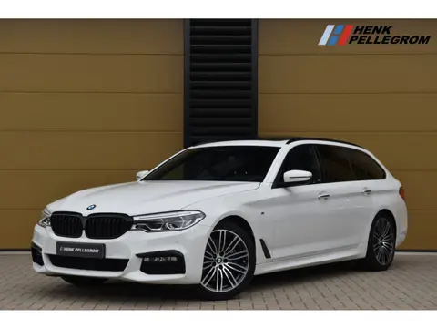 BMW 5 Serie Touring 530i High Executive * M-Sport * Head-up * DAB * Panoramadak * Harman/Kardon *