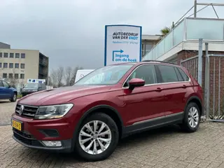 VOLKSWAGEN TIGUAN 1.4 TSI Comfortline  wegklapbare trekhaak  1e eigenaar  PDC