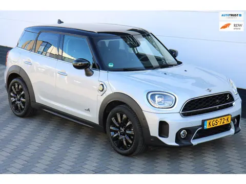 Mini Countryman 1.5 Cooper S E ALL4 PHEV Navi LED Camera !!