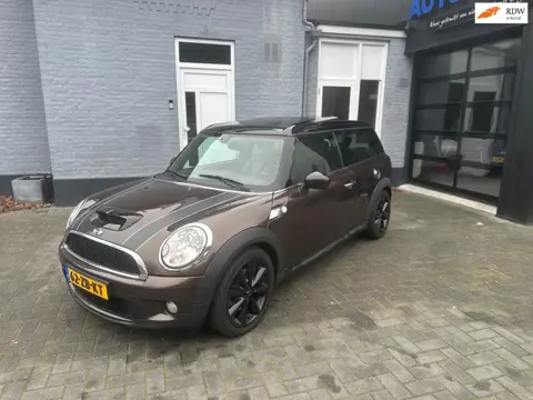 Mini Mini Clubman 1.6 Cooper S | 174 PK | PANO | NAVI | XENON | LEER |