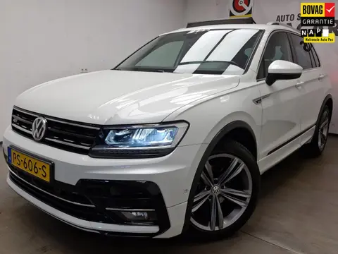 Volkswagen Tiguan 1.4 TSI ACT Comfortline Business R LINE GARANTIE ! PANORAMADAK !
